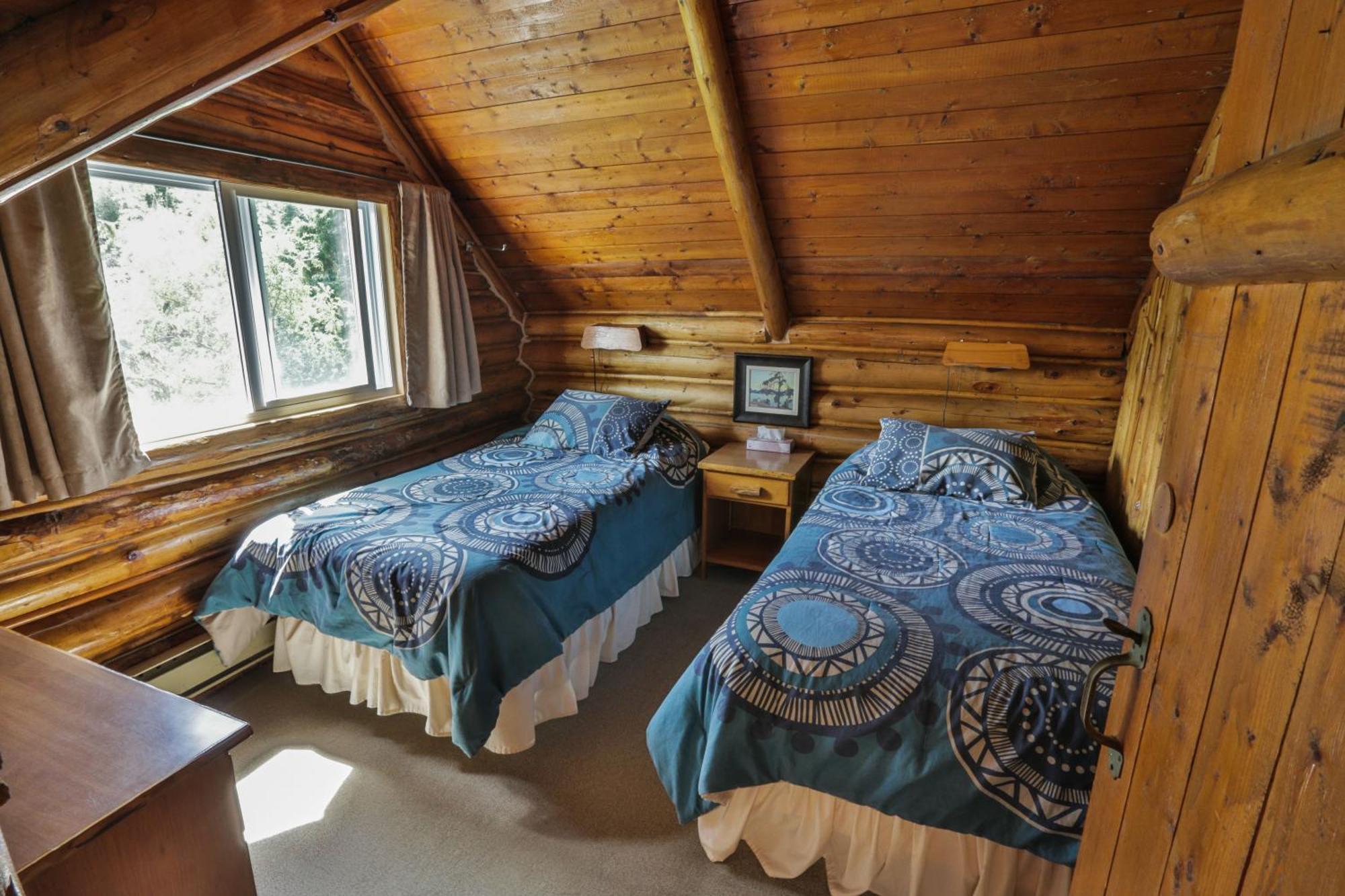 Kan-A-Mouche Pourvoirie Auberge Et Chalets Saint-Michel des Saints Room photo